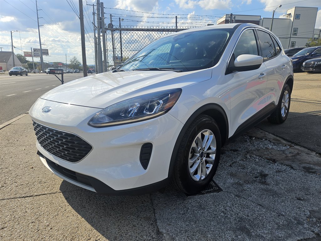 2021 Ford Escape SE